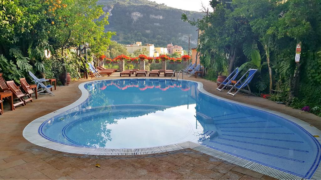 Residence Villaggio Verde Sorrento Exterior foto