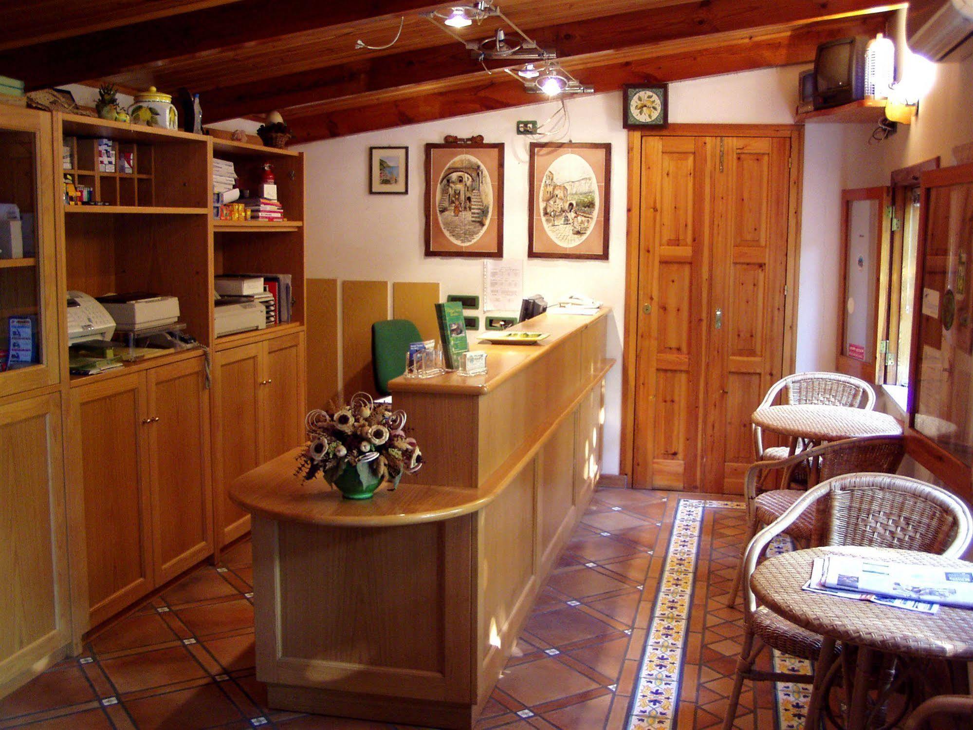 Residence Villaggio Verde Sorrento Exterior foto